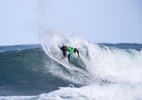 Após deixar elite do surfe, brasileiro perde mala em retorno do Havaí - WSL / TONY HEFF