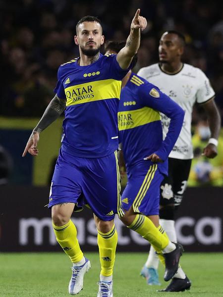 Benedetto comemora gol do Boca Juniors diante do Corinthians, em jogo da Libertadores - ALEJANDRO PAGNI / AFP