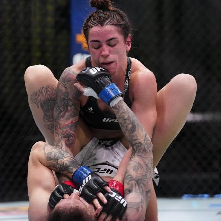 Norma Dumont vence Germaine de Randemie no UFC Vegas
