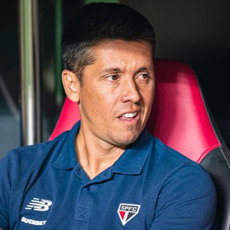 Técnico do São Paulo abordou vitória sobre o Cobresal citando falta de "continuidade"