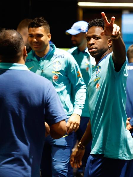 Vini Jr. e Casemiro na apresentação da seleção brasileira na Coreia do Sul