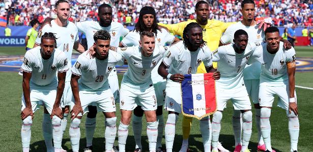 Por que Mbappé foi substituído em França x Marrocos? Estrela e técnico explicam