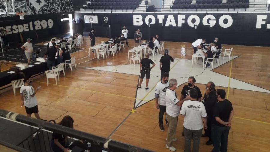 Botafogo realiza eleições nesta terça-feira (24) com disputas judiciais entre as chapas - Alexandre Araújo/UOL Esporte
