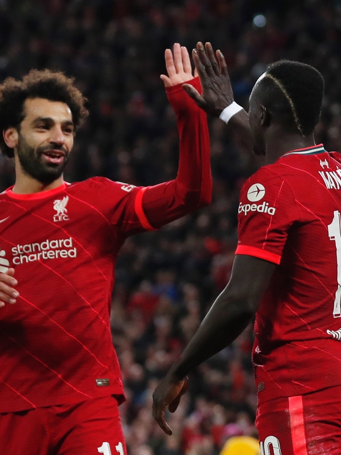 Salah manda mensagem para Mané após ida ao Bayern