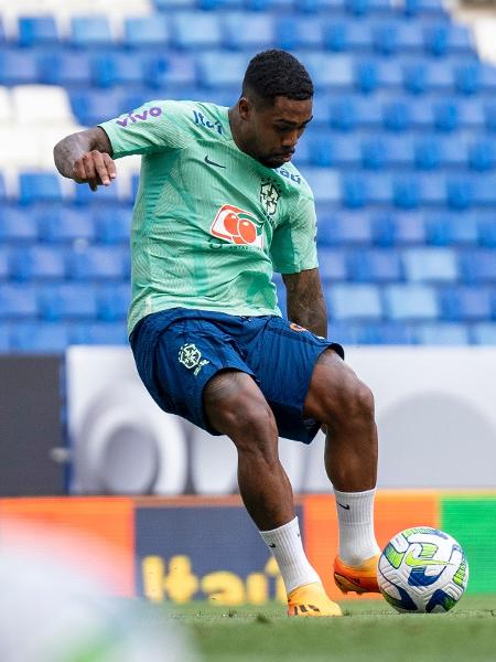 Malcom, atacante da seleção brasileira, durante treino na Espanha - Joilson Marconne/CBF