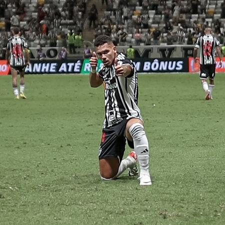 Paulinho marcou contra o Fluminense, pelo Brasileiro 2023