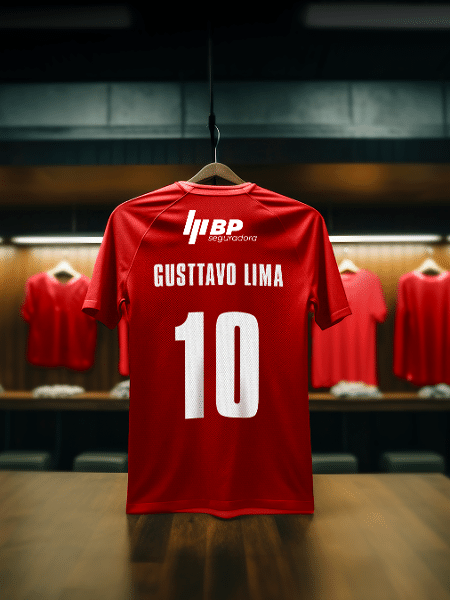 Camisa do Paranavaí com nome de Gusttavo Lima, que comprou SAF do clube