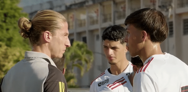 Filipe Luís conquista título da Copa Rio em estreia como técnico do Flamengo