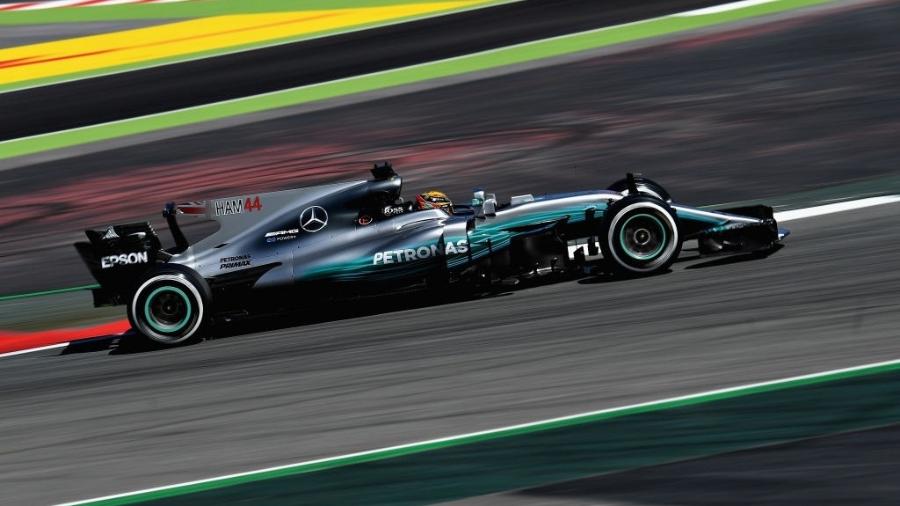 Lewis Hamilton supera Vettel no embate direto entre líderes na classificação - David Ramos/Getty Images