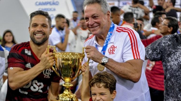 Ex-técnico volta ao Maracanã com chance de taça e vingança contra o Flamengo