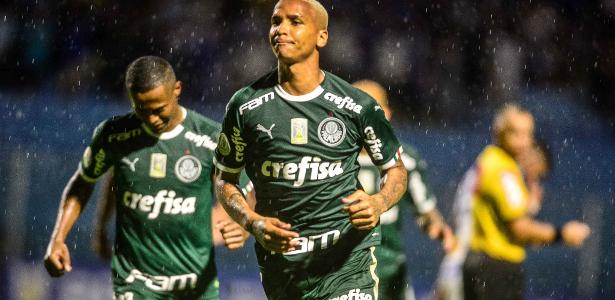 Mais Brasileirão | Com chuva e VAR, Palmeiras vence o Avaí por 2 a 1 na Ressacada