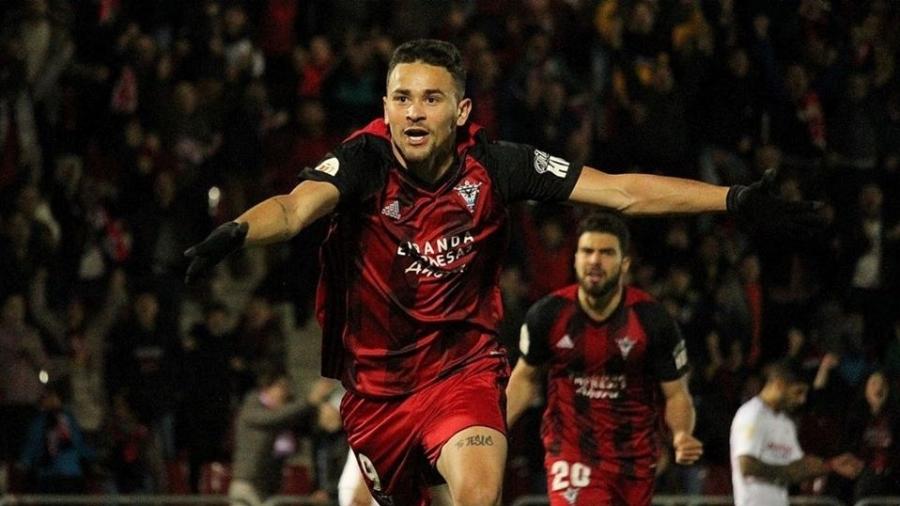 Matheus Aiás, destaque do Mirandés, semifinalista da Copa do Rei da Espanha - Divulgação