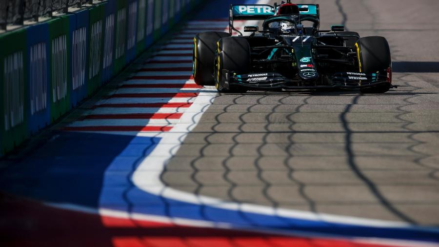 Valtteri Bottas, da Mercedes, nos treinos livres para o GP da Rússia - LAT Images/ Divulgação