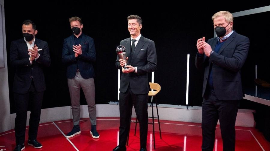 Robert Lewandowski recebe prêmio The Best como melhor do mundo da Fifa em 2021 - Reprodução/Twitter