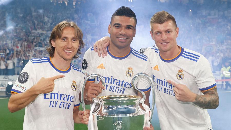 Modric, Casemiro e Kroos formaram trio histórico no Real Madrid - Helios de la Rubia/Real Madrid via Getty Images