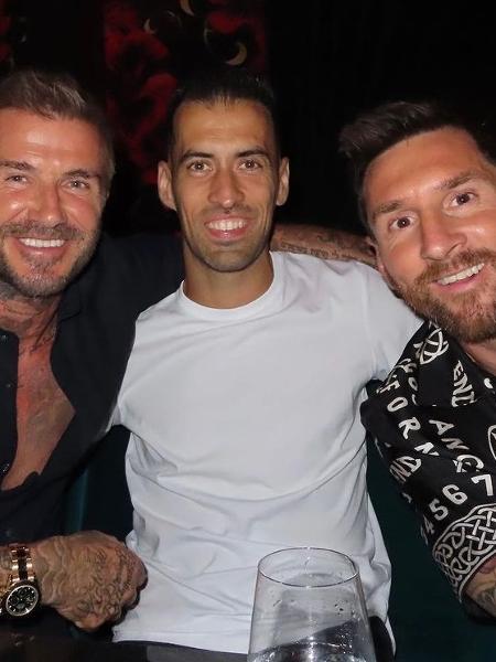 David Beckham, Messi e Busquets durante um jantar em Miami