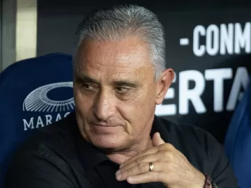 Flamengo anuncia saída de Tite