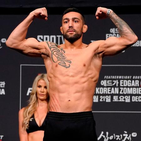 Suman Mokhtarian, ex-lutador do UFC