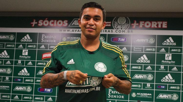 Cobiçado no mercado, Wesley, do Palmeiras, tem negociação avançada com  clube brasileiro - Lance!