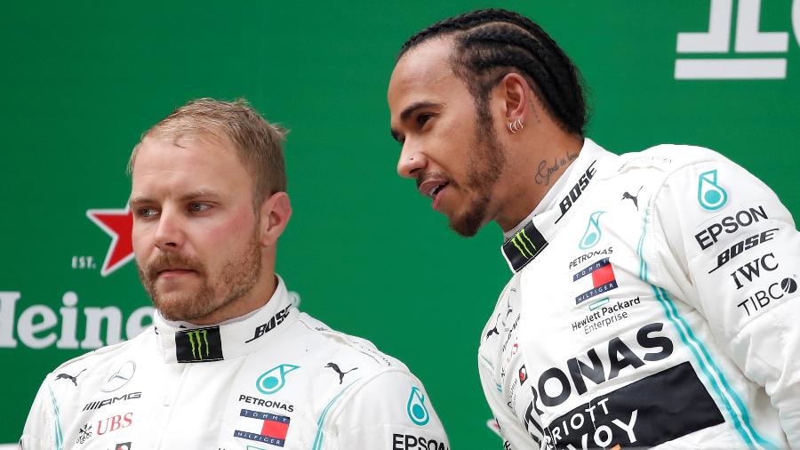 Vallteri Bottas e Lewis Hamilton, pilotos da Mercedes, no GP da China de F1 - Aly Song/Reuters