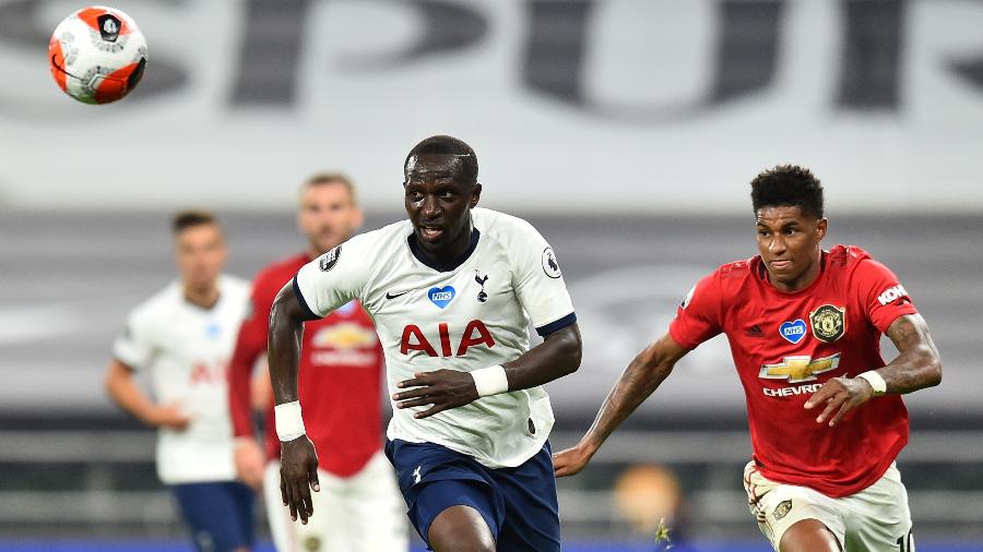 Tottenham e Manchester United retornam ao Campeonato Inglês com