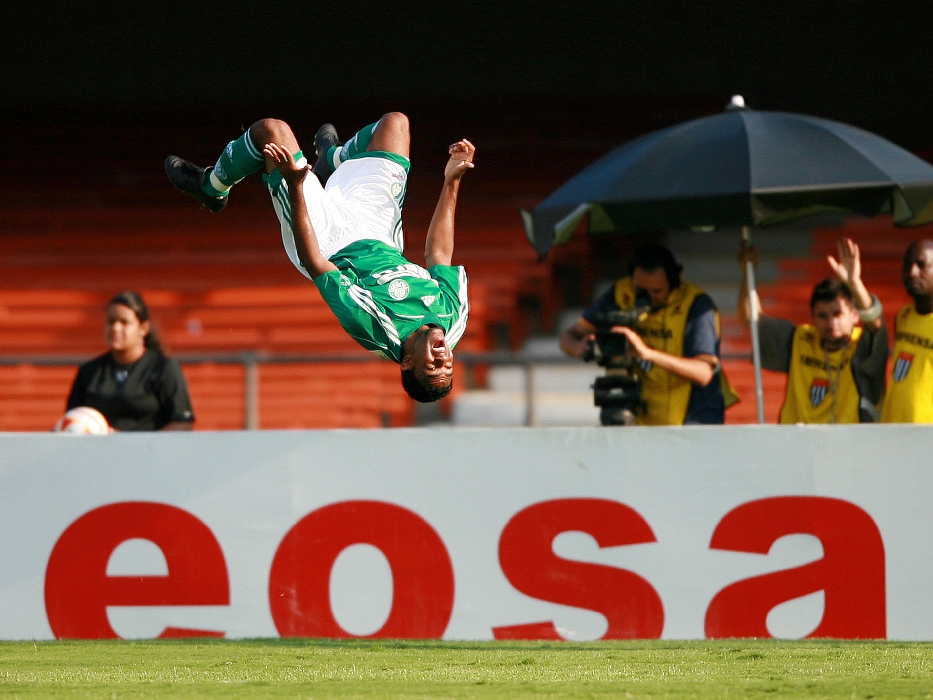 Palmeiras é batido outra vez e se torna primeiro time brasileiro a perder  todos os jogos no Mundial - Portal 27