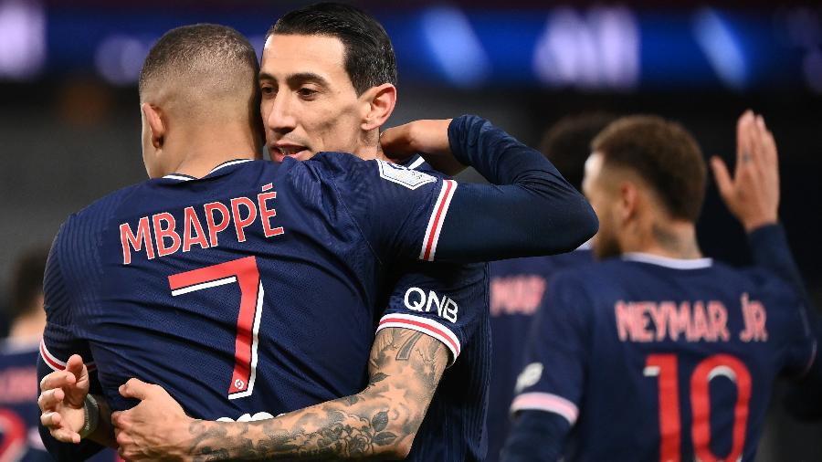 Mbappé comemora gol do PSG contra o Montpellier - AFP