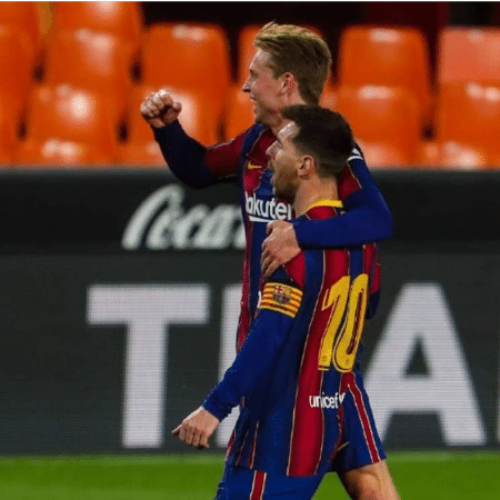 Messi e De Jong comemoram vitória do Barcelona sobre o Valencia - Reprodução/Instagram