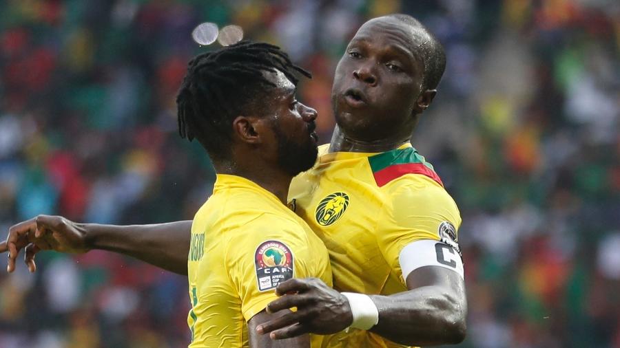 Vincent Aboubakar, capitão da seleção de Camarões, comemora gol marcado sobre Cabo Verde na Copa Africana de Nações - Mohamed Abd El Ghany/Reuters