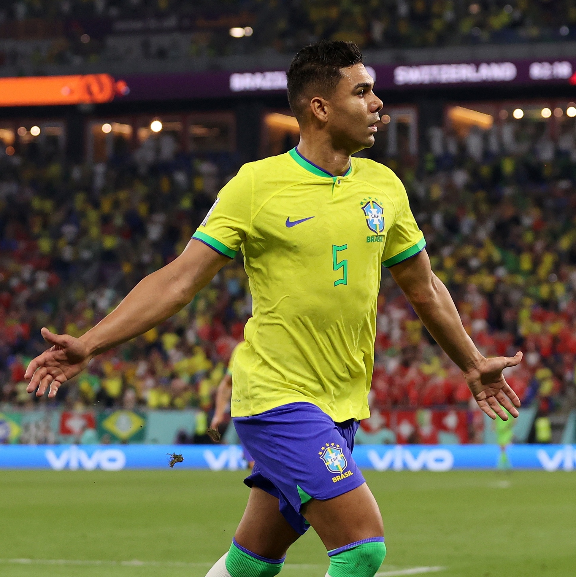 Com gol de Casemiro, Brasil vence Suíça e garante vaga nas oitavas da Copa  2022 - Jornal Opção