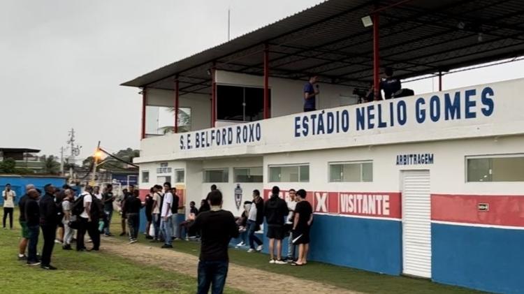 Tribuna do estádio Nélio Gomes, em Belford Roxo, que recebeu a partida entre Boavista e Serrano