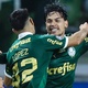 Palmeiras sofre para ganhar, mesmo no seu 'tapetinho' e com casa cheia!