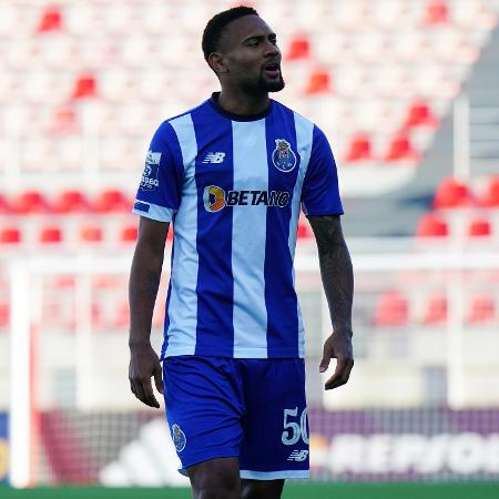 Wendel Silva em ação com a camisa do Porto