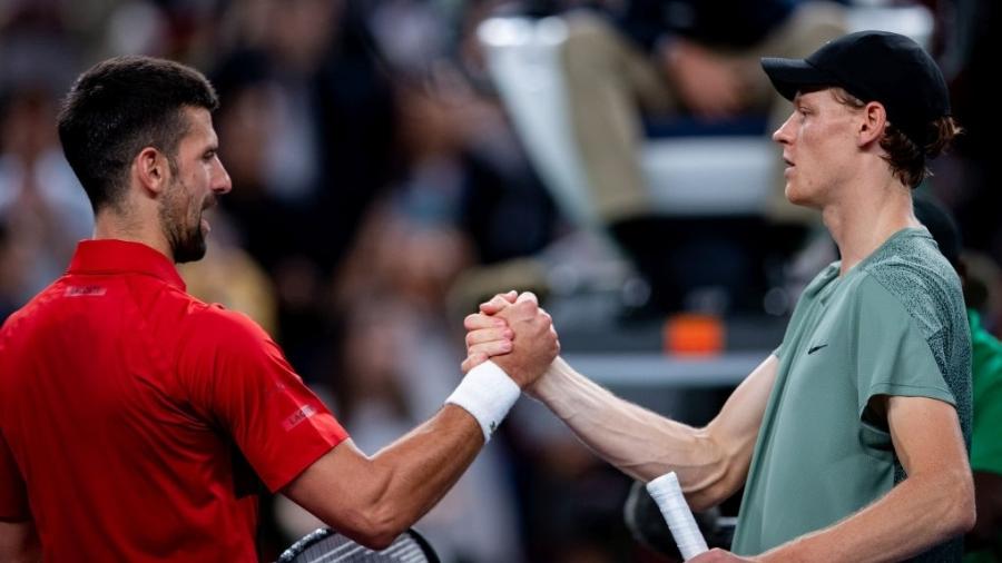 Jannik Sinner e Novak Djokovic na final do Masters 1000 de Xangai em 2024