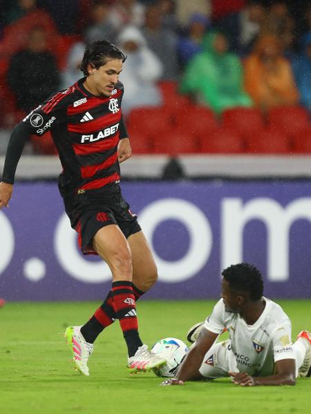 Pedro durante partida entre Flamengo e LDU, em Quito, pela Libertadores - Gilvan de Souza / Flamengo