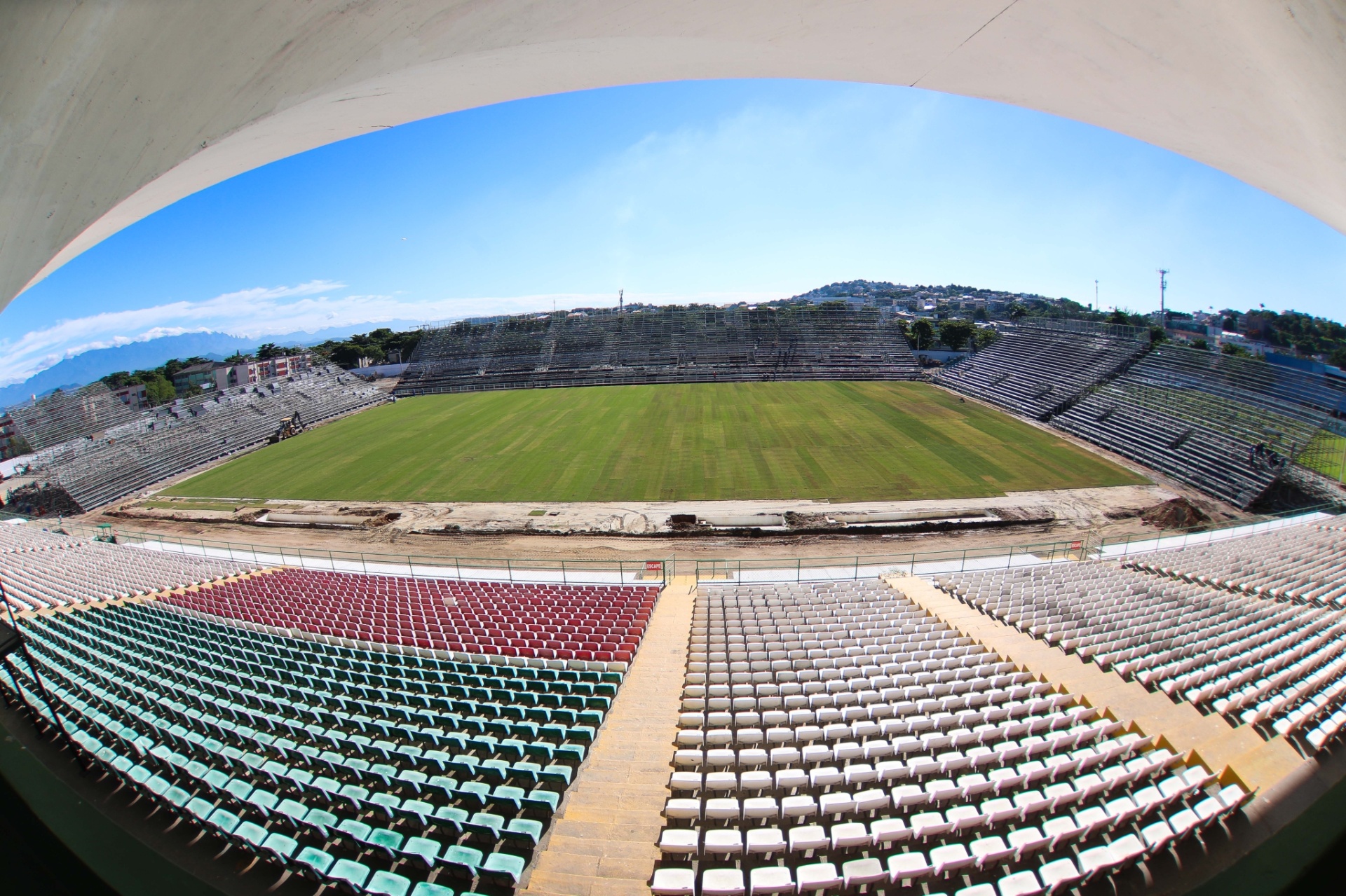 O Flamengo realiza obras da Arena da Ilha para a estreia no dia 8 de março - Gilvan de Souza/ Flamengo