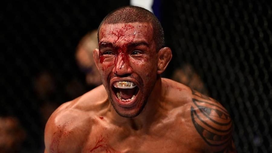 Raoni Barcelos leva corte em vitória no UFC - Reprodução/Instagram