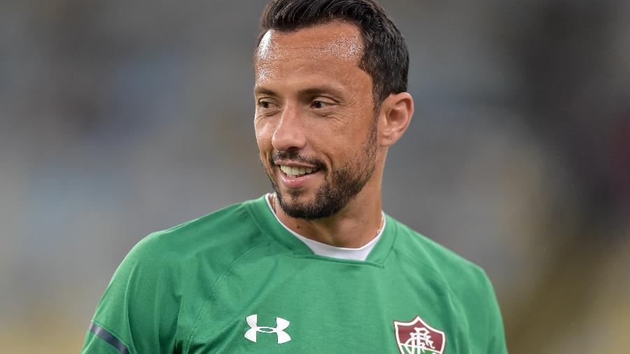 Nenê, de 38 anos, tem procurado se entrosar e exercer sua liderança com os novos companheiros de Fluminense - Thiago Ribeiro/AGIF