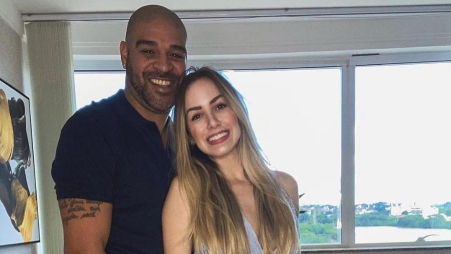 Adriano Imperador e a ex-noiva Victoria Moreira - Reprodução/Instagram
