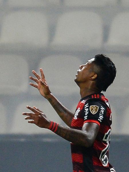 Bruno Henrique comemora gol so Flamengo contra o Sporting Cristal - Marcelo Cortes/Flamengo