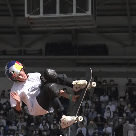 O skatista curitibano Gui Khuri, de 13 anos, nova revelação mundial do skate vertical - Reprodução ESPN