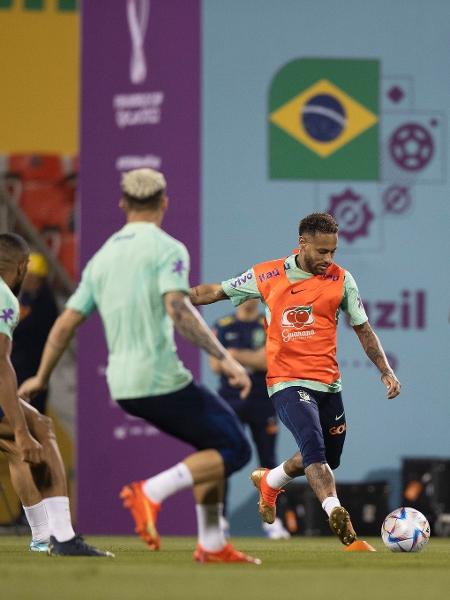 Neymar, em treino da seleção brasileira em Doha (QAT) - Lucas Figueiredo/CBF