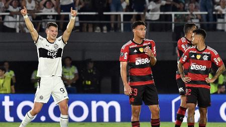 Flamengo toma virada pelo alto e perde para Olimpia