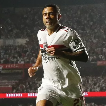 Incrível: Quem foi o melhor o jogador do São Paulo em 2023? Vote