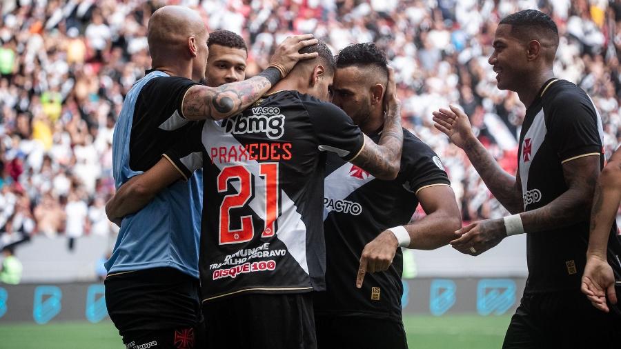 Vasco soma oito pontos na Taça Guanabara 