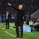 Zinedine Zidane orienta o Real Madrid contra o Kashima Antlers - Toshifumi Kitamura/AFP