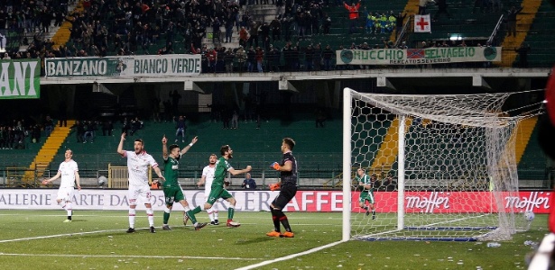 Funcionário do Avellino não gostou do tempo extra no jogo contra o Perugia (foto) - Alfredo Spagnuolo/US Avellino 1912