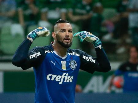 Weverton tem números próximos aos pênaltis de Prass no Palmeiras