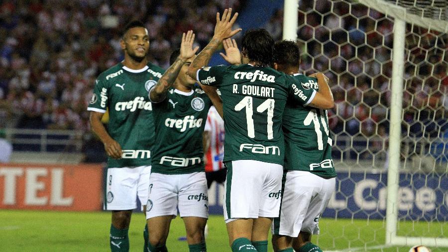 Gustavo Scarpa comemora gol do Palmeiras contra o Junior Barranquilla - Jorge Payares/EFE