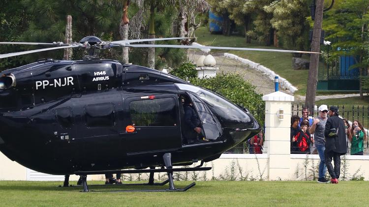 Neymar de helicóptero - Pilar Olivares/EFE - Pilar Olivares/EFE